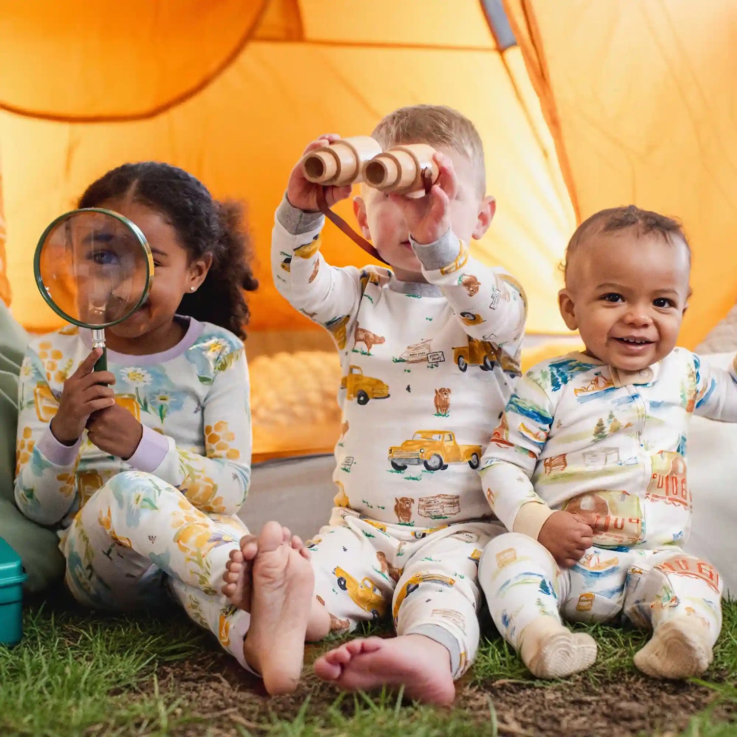 Wild Honey Organic Cotton Two-Piece Pajamas