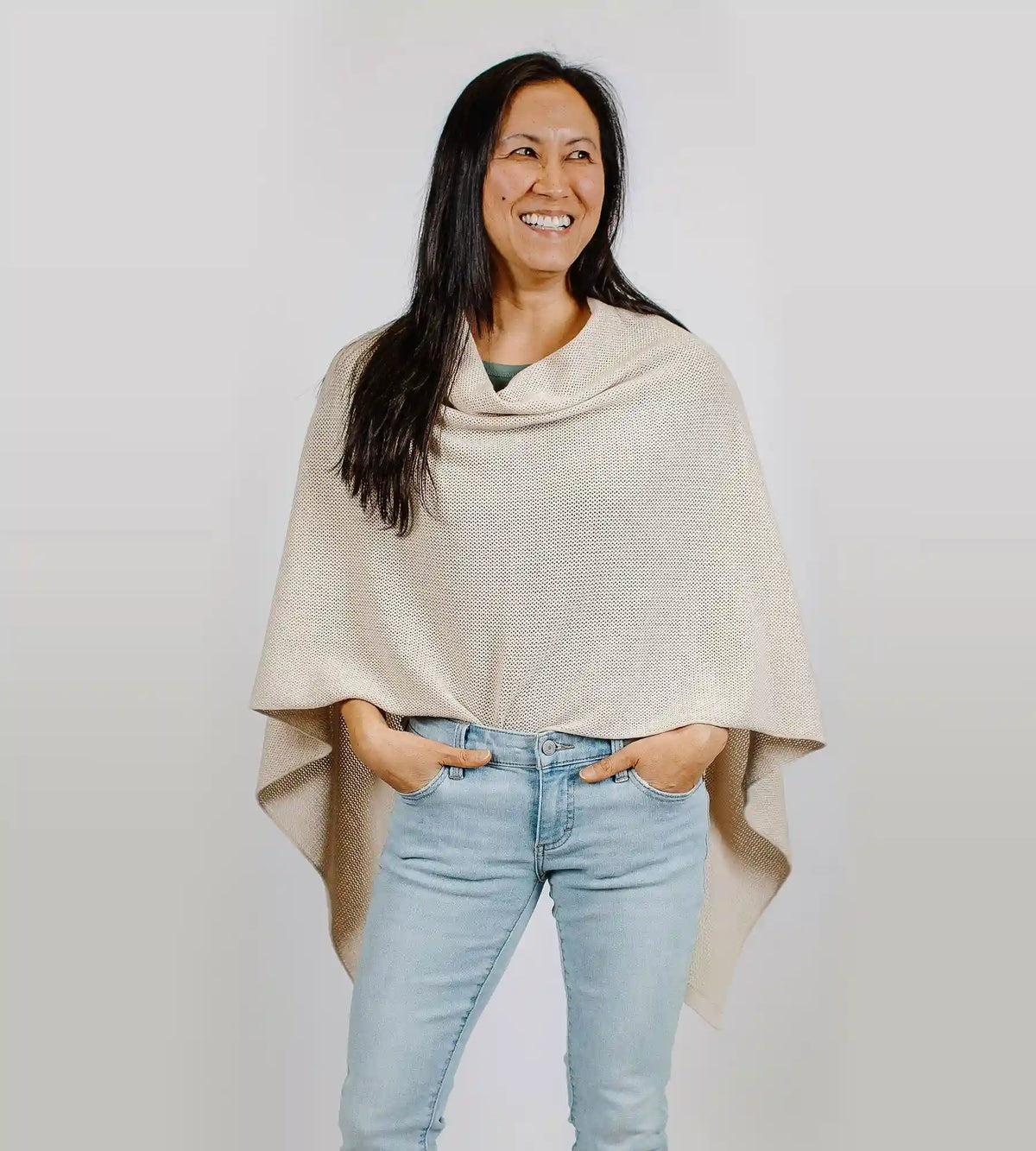 Cozy Canopy™ Nursing Cover - Natural