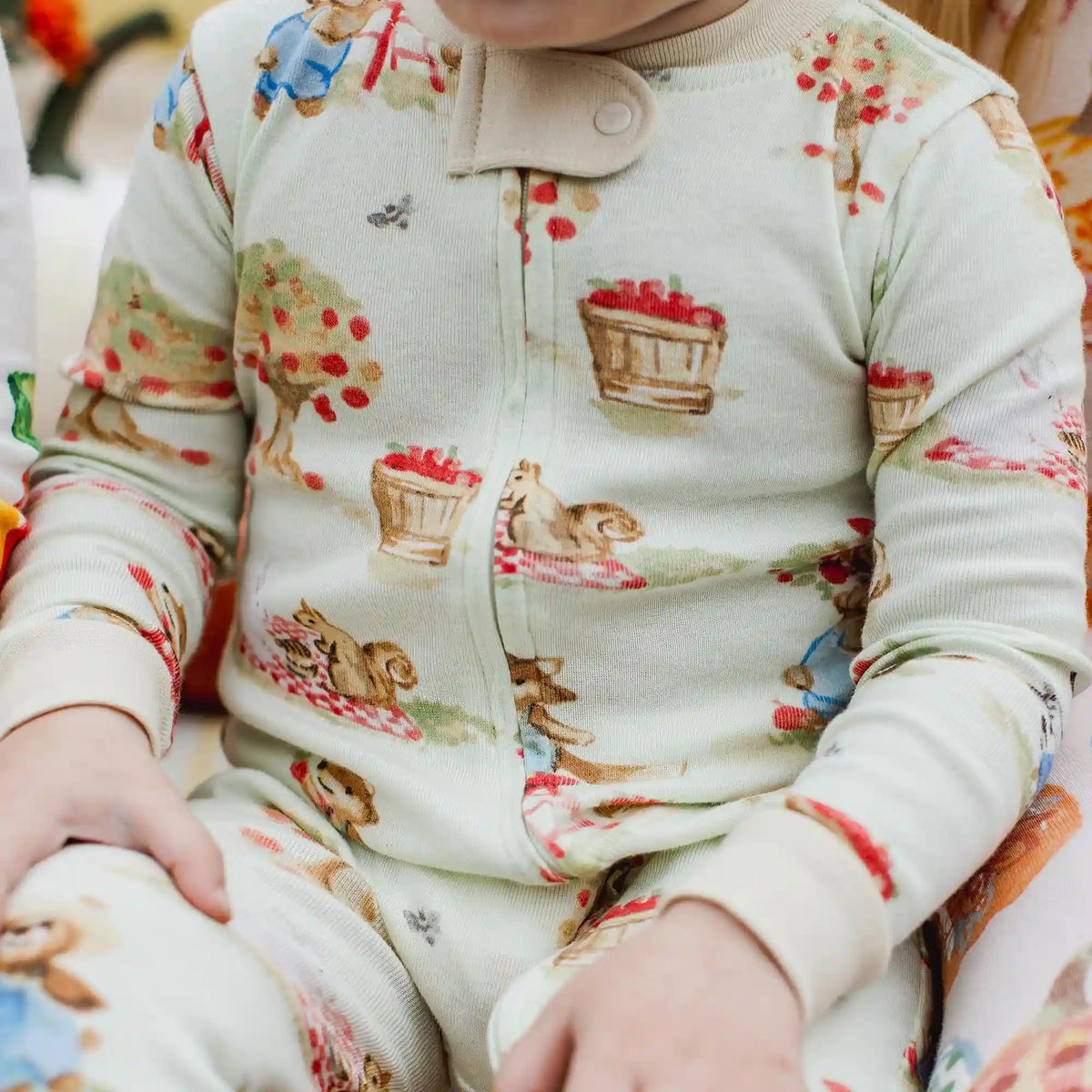 On The Orchard Organic Cotton Two-Piece Pajamas
