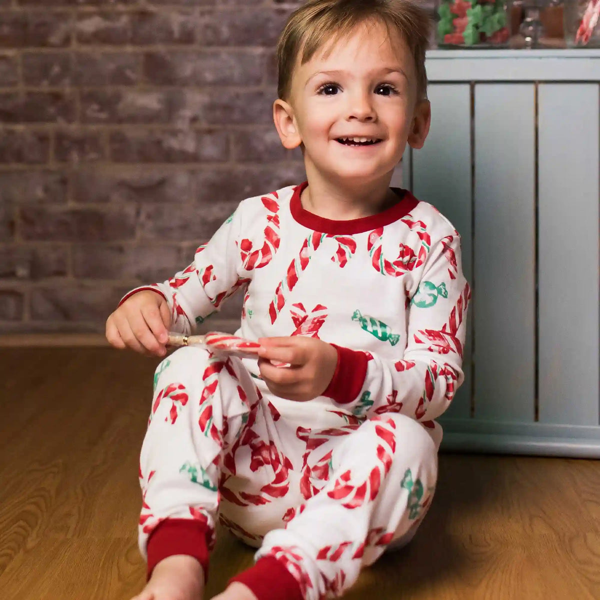 Candy Cane Love Organic Cotton Two-Piece Pajamas